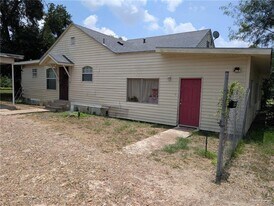 34 Florida S St in Mercedes, TX - Building Photo