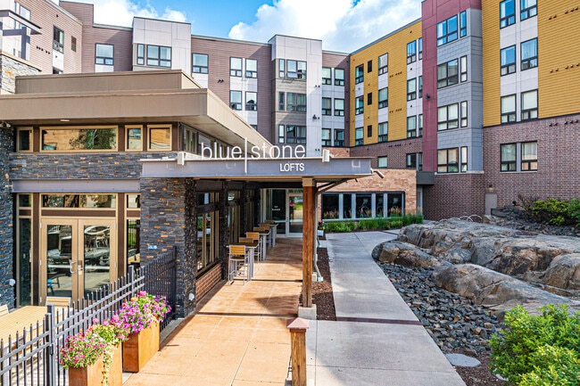 BlueStone Lofts in Duluth, MN - Building Photo - Building Photo
