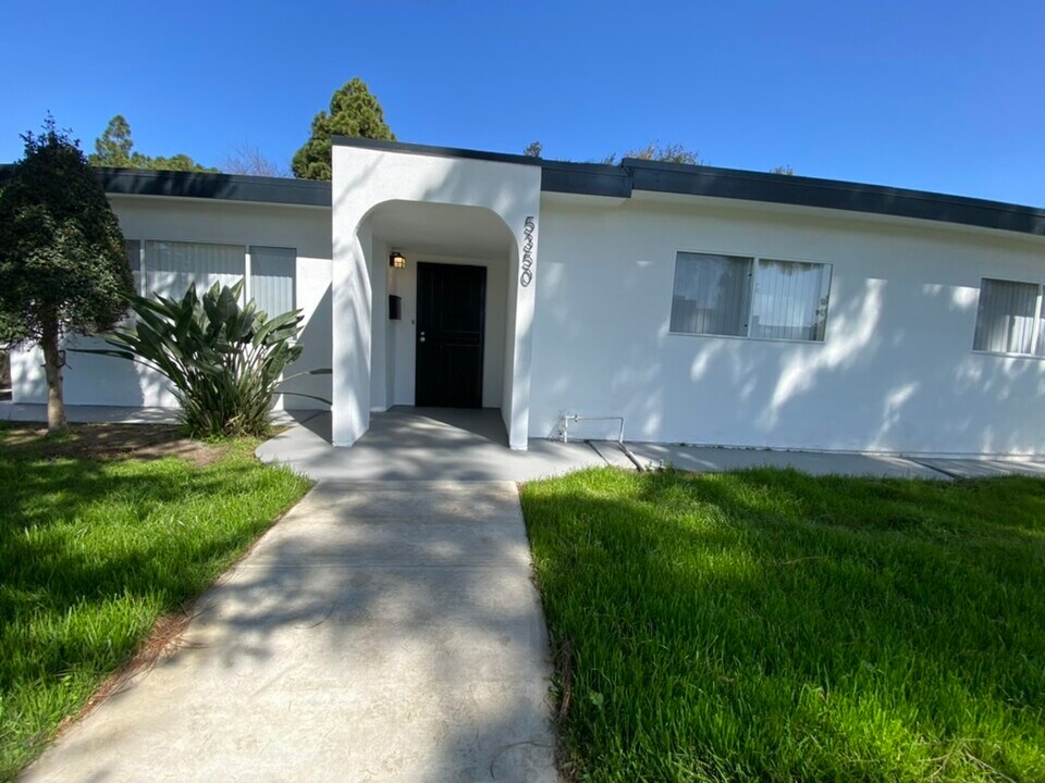 5350 S Slauson Ave in Culver City, CA - Building Photo