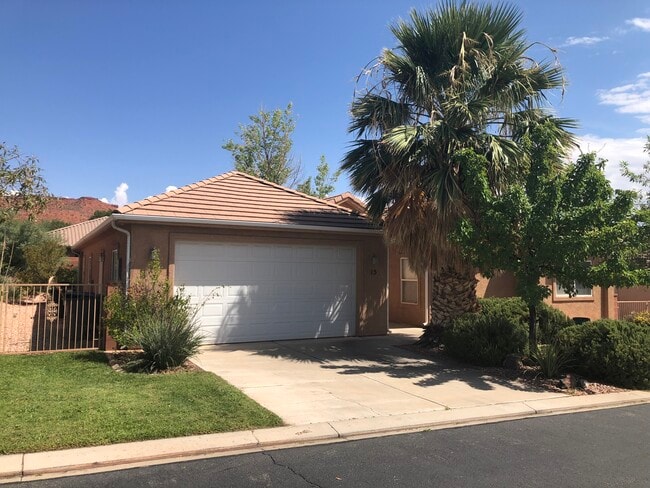 property at 1806 N Dixie Downs Rd