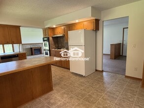 17707 Ward Lake Dr NW in Andover, MN - Building Photo - Building Photo