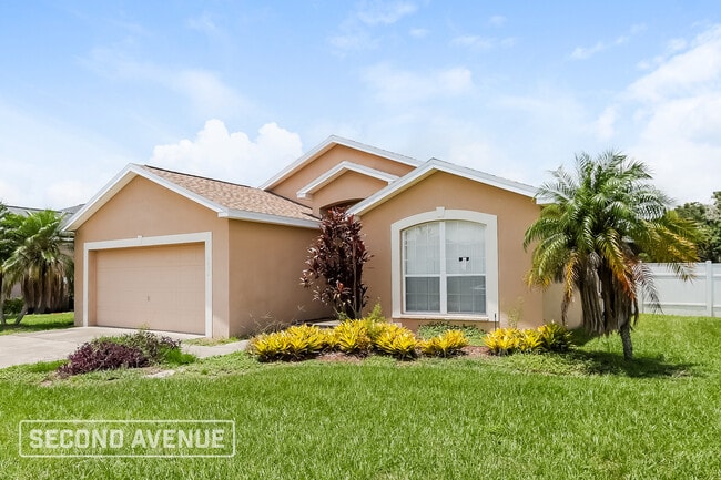 property at 8021 Princeton Manor Cir