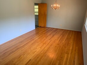 56 Meadowlane Dr in Laurel, MS - Building Photo - Building Photo