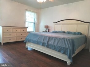 104 Bastian Dr in Mount Laurel, NJ - Building Photo - Building Photo