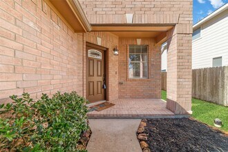 1190 Stallion Ridge in Alvin, TX - Building Photo - Building Photo