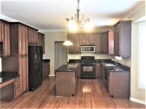 23720 Dayfield Ct in Plainfield, IL - Foto de edificio - Building Photo