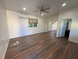 1156 West Blvd in Los Angeles, CA - Building Photo