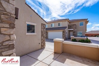 140 W Center St in Ivins, UT - Building Photo - Building Photo