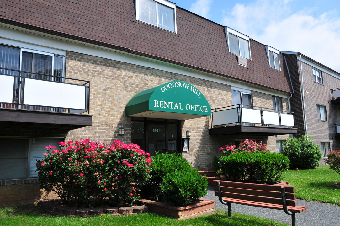 Goodnow Hill and Franconia Apartments in Baltimore, MD - Foto de edificio