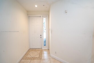 2685 NE 9th Ave in Wilton Manors, FL - Building Photo - Building Photo