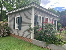 420 Porter St, Unit Historic Madison Cabin in Madison, GA - Building Photo