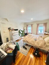 78 Chestnut Hill Ave, Unit 2 in Boston, MA - Foto de edificio - Building Photo