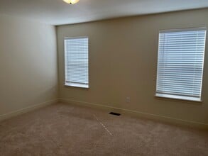 4308 Big Horn Pkwy in Johnstown, CO - Building Photo - Building Photo