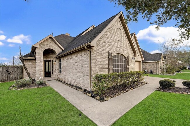 2407 Quiet Arbor Ln in Pearland, TX - Foto de edificio - Building Photo