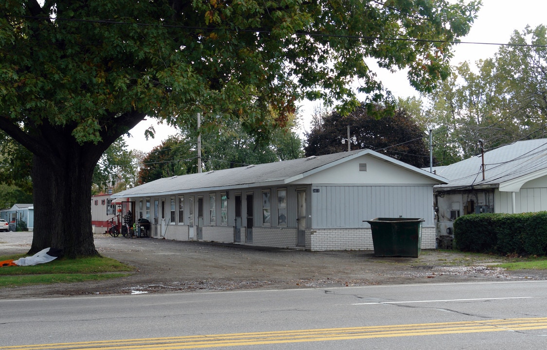 3411 W 12th St in Erie, PA - Foto de edificio