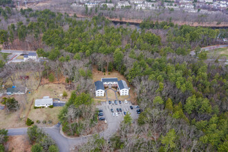 Stonehenge Apartments in Litchfield, NH - Building Photo - Building Photo