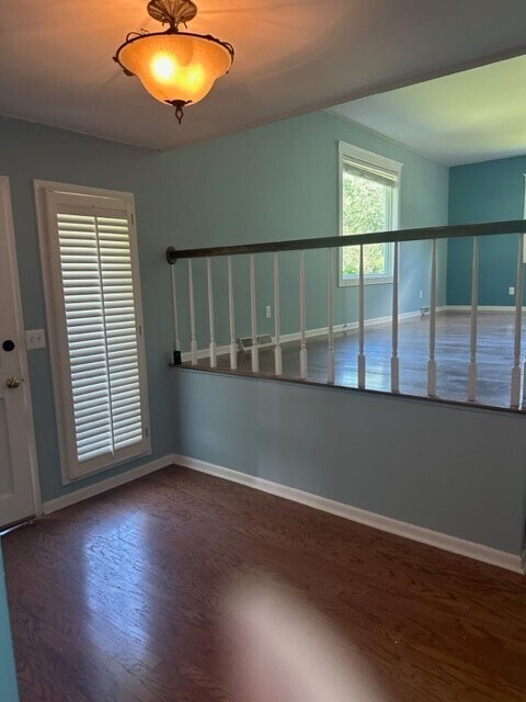 property at 101 Whippoorwill Dr