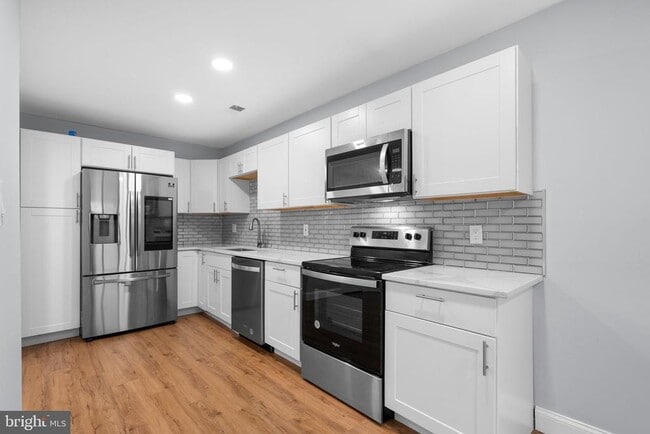 18734 Ginger Ct in Germantown, MD - Building Photo - Building Photo