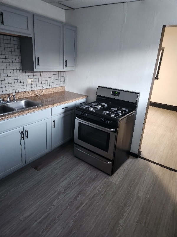 53 Baldwick Rd, Unit 1 in Pittsburgh, PA - Foto de edificio - Building Photo