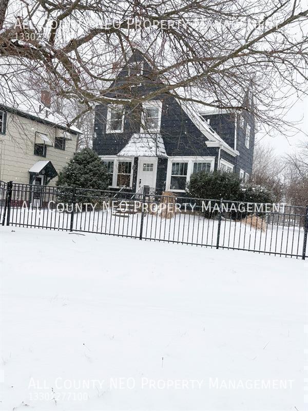 property at 3105 Bailey Rd