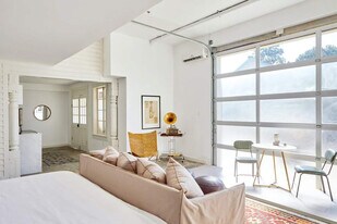 2317 N Rampart St in New Orleans, LA - Building Photo
