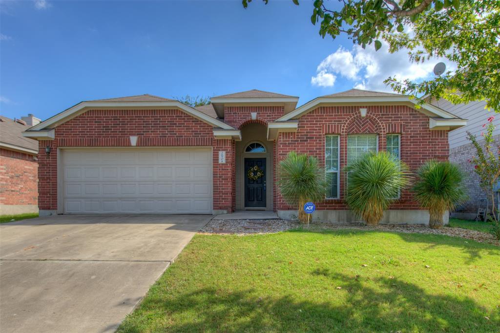 290 Middle Creek Dr in Buda, TX - Building Photo