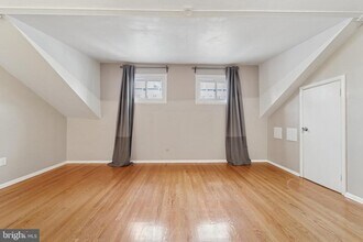 1029 Spruce St in Philadelphia, PA - Building Photo - Building Photo