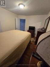 19 Red Plant Crescent in Brampton, ON - Building Photo - Building Photo