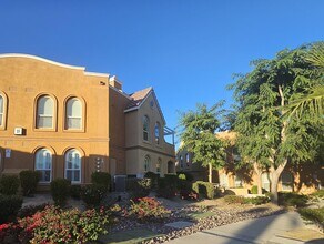 45245 Seeley Dr in La Quinta, CA - Building Photo - Building Photo