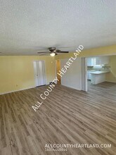 530 N Beard Ave in Shawnee, OK - Foto de edificio - Building Photo