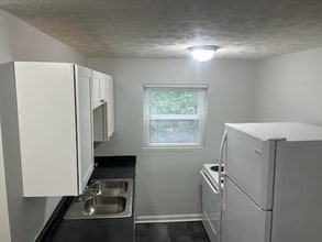 51 Marie Ave in Dayton, OH - Building Photo - Building Photo