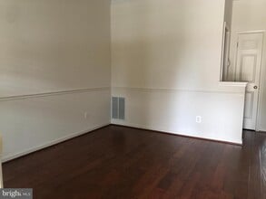 333 Elizabeth Dr in Kennett Square, PA - Building Photo - Building Photo