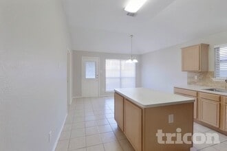 8707 Woodrigg Dr in Dallas, TX - Building Photo - Building Photo