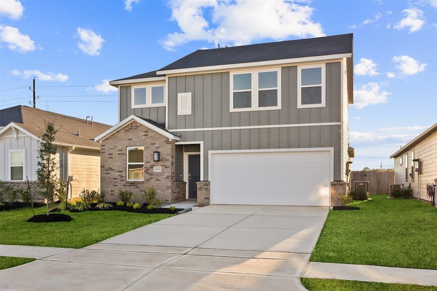 21919 Hat Crk Dr in Hockley, TX - Building Photo