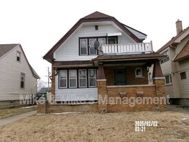 4163A N 20th St in Milwaukee, WI - Building Photo