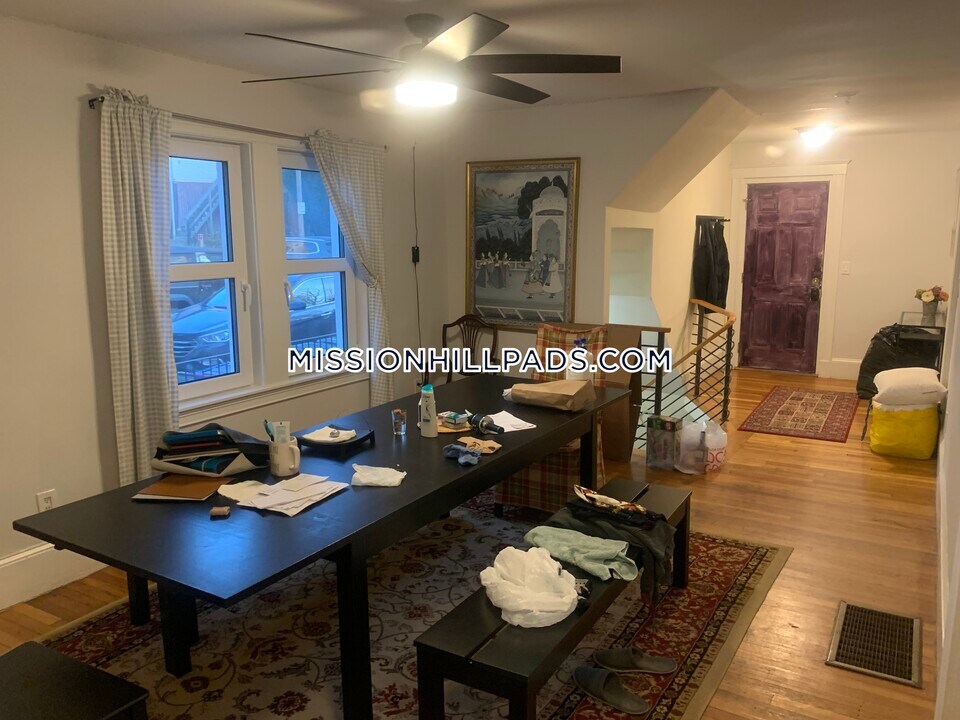 15 Copenger St in Boston, MA - Building Photo