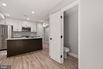 1527 Morris Rd SE in Washington, DC - Building Photo - Building Photo
