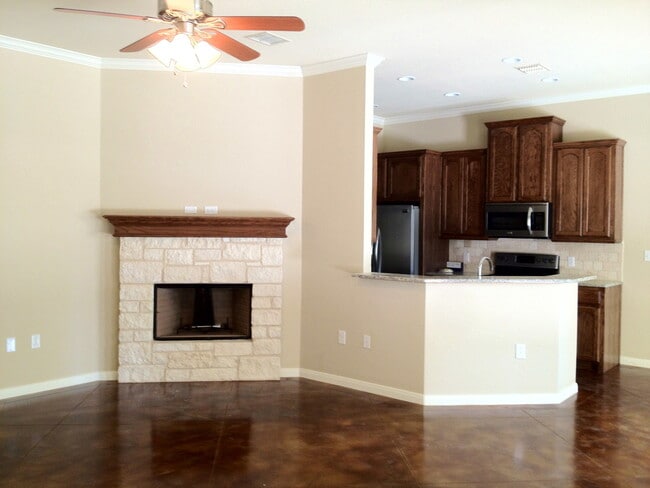 property at 200 Chapel Trail Cir