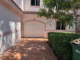 7653 Tamarac Island Cir in Tamarac, FL - Building Photo