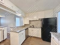 5405 Southlea St photo'