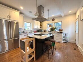 52 Brastow Ave in Somerville, MA - Building Photo - Building Photo