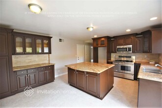 27589 Elder View Dr in Santa Clarita, CA - Building Photo - Building Photo