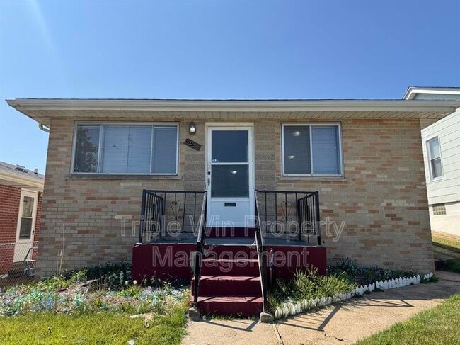 3980 Neosho St in St. Louis, MO - Building Photo - Building Photo