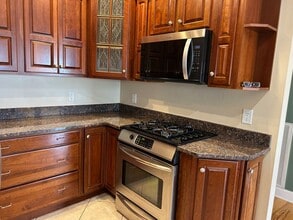 342 Bayberry Dr in Kingsport, TN - Building Photo - Building Photo