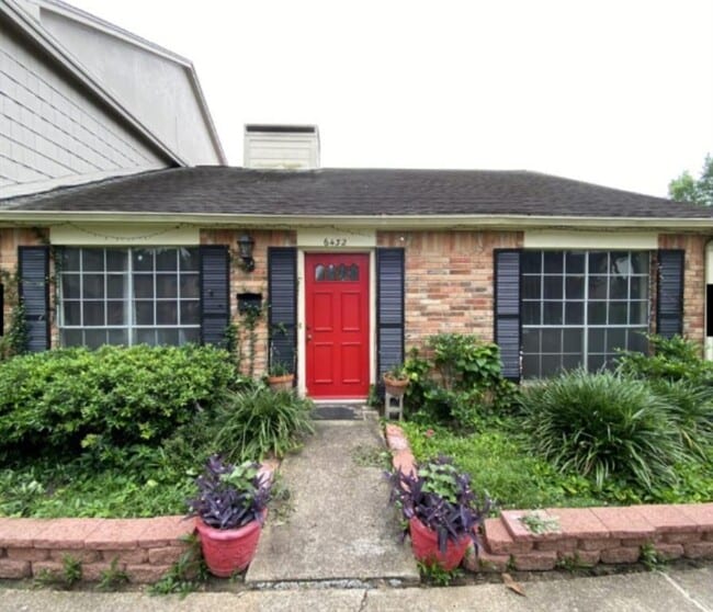 property at 6432 Bankside Dr