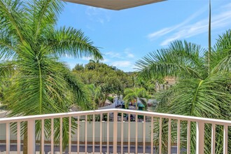 3181 S Ocean Dr in Hallandale Beach, FL - Building Photo - Building Photo