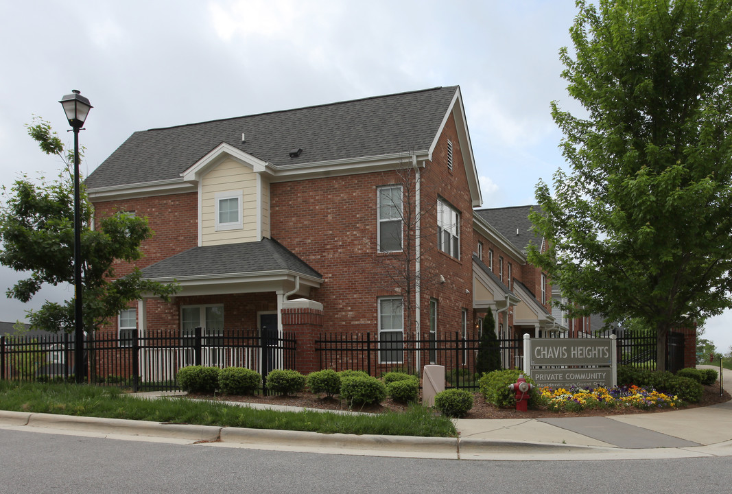 Chavis Heights in Raleigh, NC - Foto de edificio