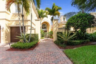 2183 Widener Terrace in Wellington, FL - Building Photo
