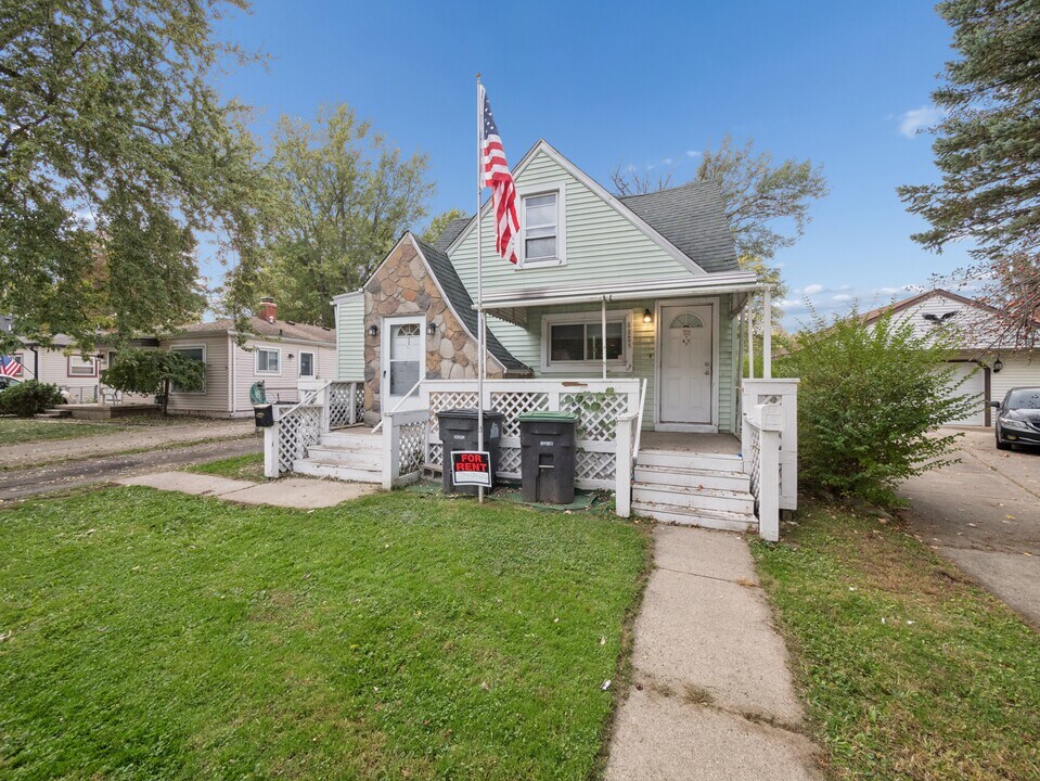 6024 Hazel St, Unit 6024 HAZEL in Taylor, MI - Building Photo