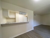 11211 S Post Oak Rd photo'